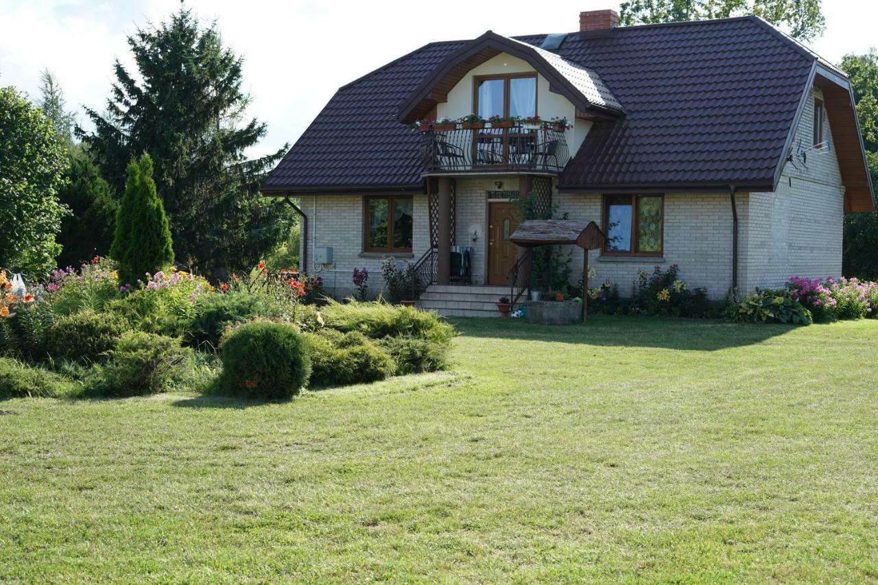 Gospodarstwo Agroturystyczne Biebrzanska Goscina Karczewo Exterior foto
